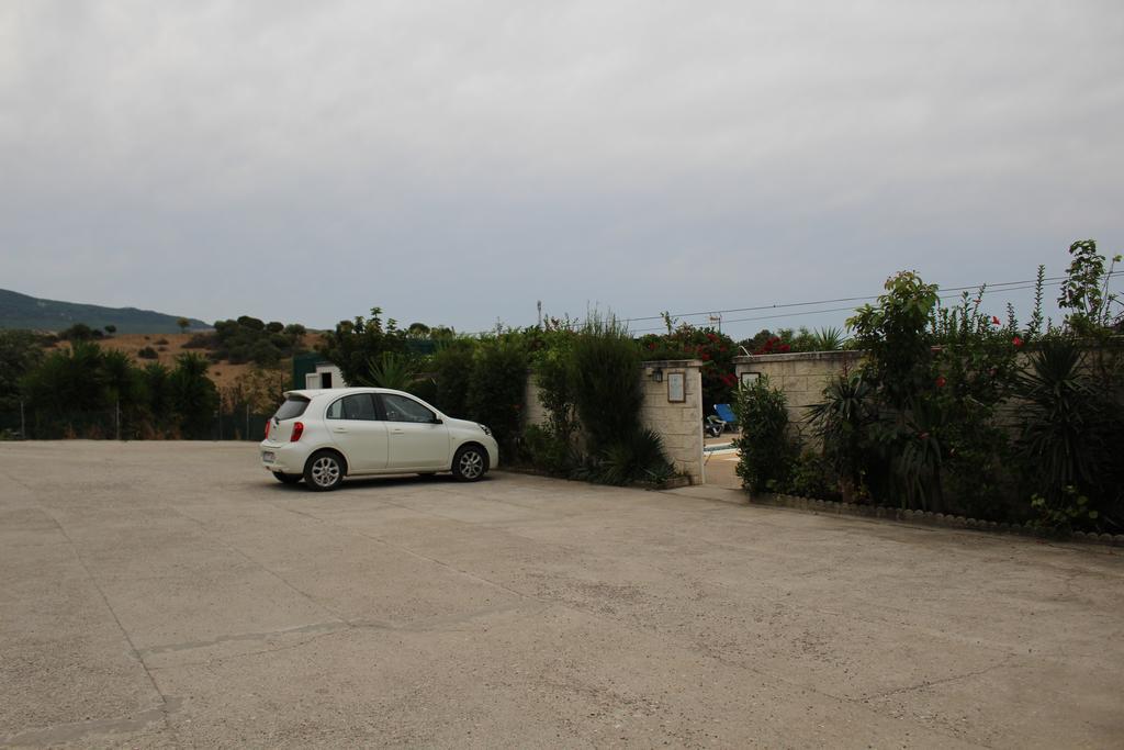 Apartamentos Bolonia Paraiso Exterior photo